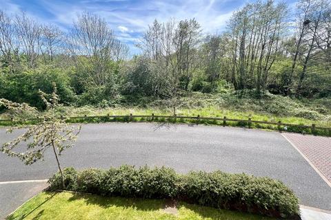 25 Griffin Lane, Dickens Heath, Solihull, B90 1TS