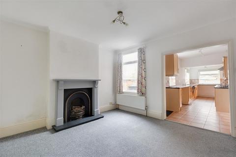 16 William Road, Stapleford, Nottingham, NG9 8ES