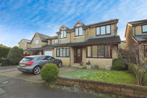 4 bedroom detached house for sale, Cover Drive, Bradford BD6