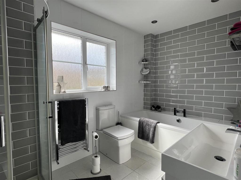Family Bathroom: