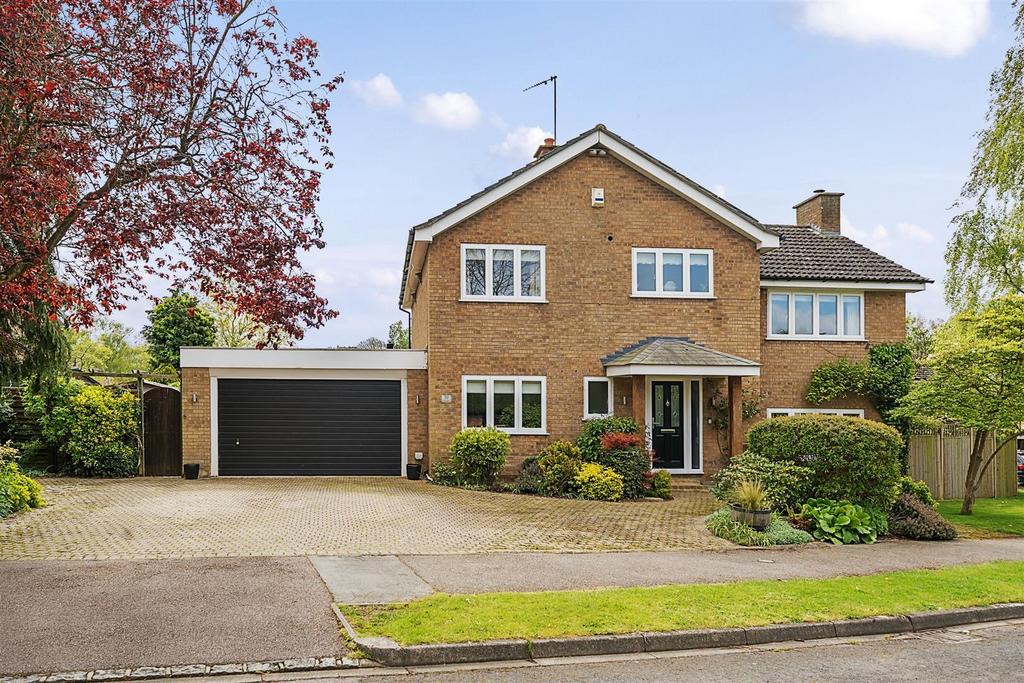 The Bury, Pavenham, Bedford 4 bed detached house for sale - £795,000