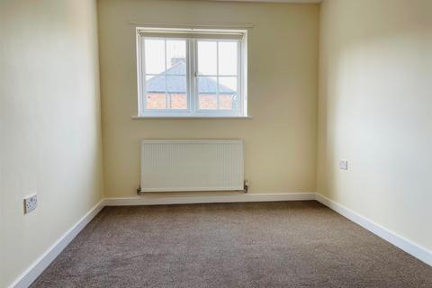 3 bedroom house to rent, Wigston Lane, Aylestone, Leicester