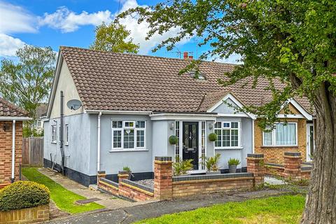 4 bedroom chalet for sale, Poplar Road, Rayleigh SS6