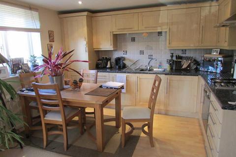 2 bedroom apartment for sale, Underbank Old Road, Holmfirth HD9