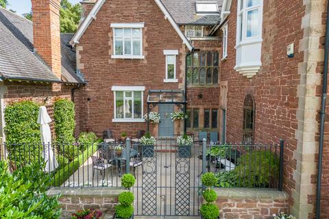 5 bedroom semi-detached house for sale, Laundry Lane, Shrewsbury