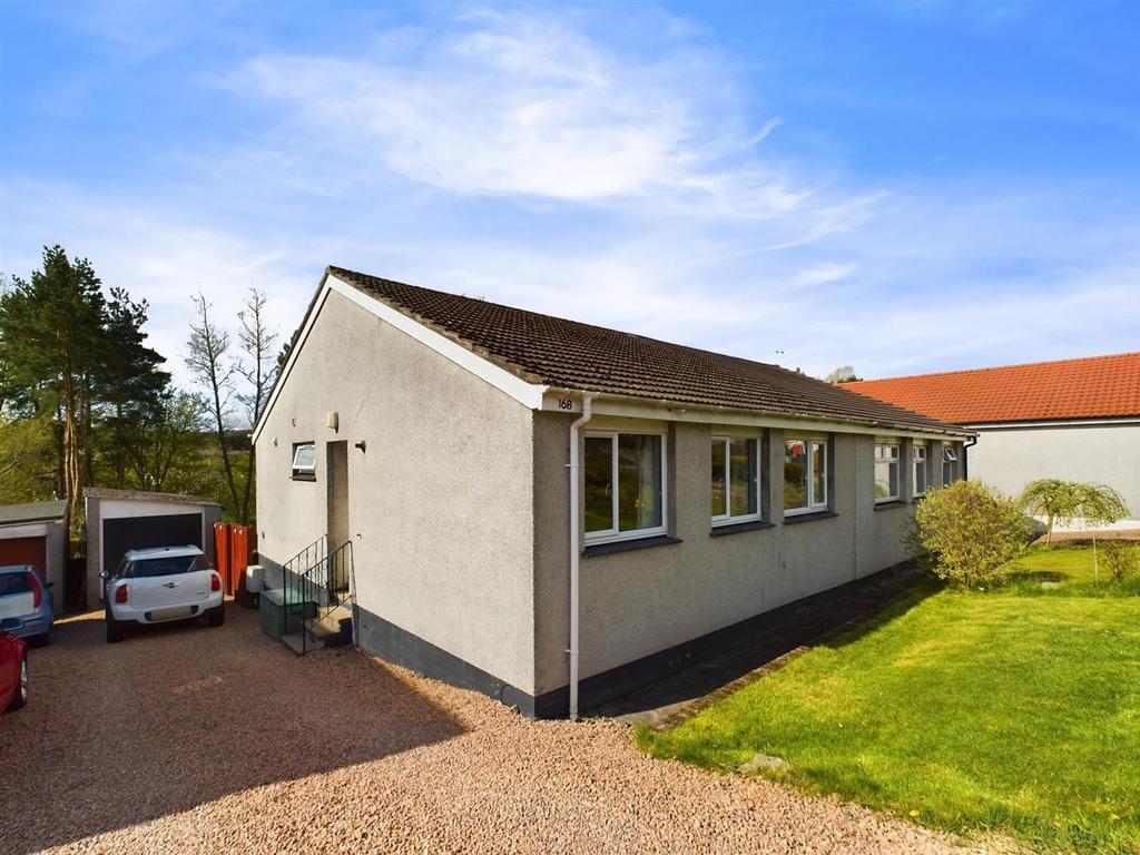Cedar Drive, Perth PH1 3 bed semidetached bungalow for sale £187,500