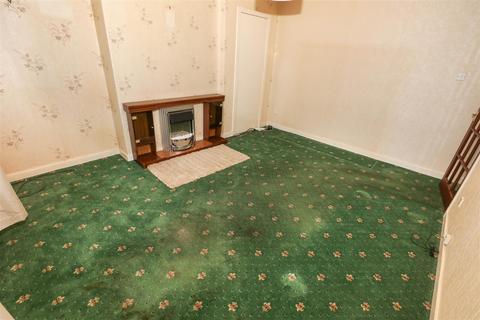 2 bedroom flat for sale, Ford Crescent, Thornton, Kirkcaldy