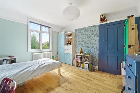 103 Adela Avenue, New Malden, KT3 6LG