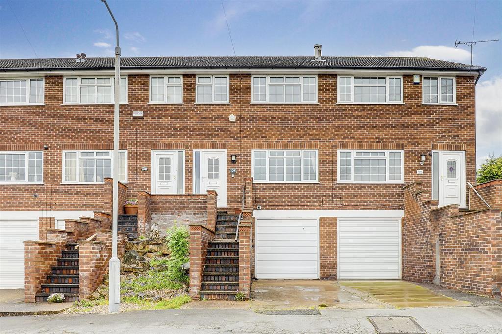 Fraser Road, Carlton NG4 3 bed terraced house for sale £210,000
