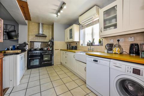 3 bedroom semi-detached house for sale, Ringwood Road, Totton, Hampshire