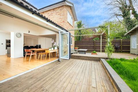 56 Bushy Close, Oxford, OX2 9SJ