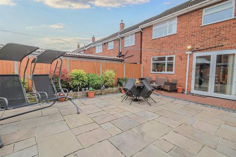3 Ascot Drive, Hucknall, Nottingham, NG15 6JA