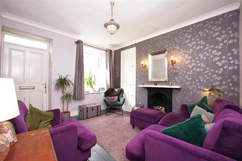 11 Ireleth, Askam-in-furness, LA16 7EG