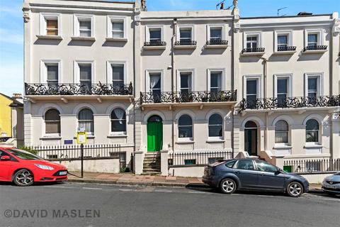 1 bedroom flat for sale, Roundhill Crescent, Brighton