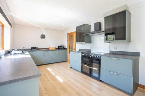 undefined, Swn Y Don, Benllech
