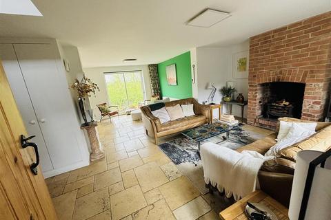 31 Keytes Lane, Barford, Warwick, CV35 8EP