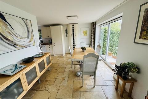 31 Keytes Lane, Barford, Warwick, CV35 8EP