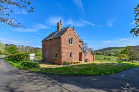 3 bedroom detached house for sale, Marvel Lane, Newport