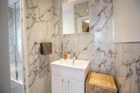 4 Ceylon Road, Westcliff-on-sea, SS0 7HP