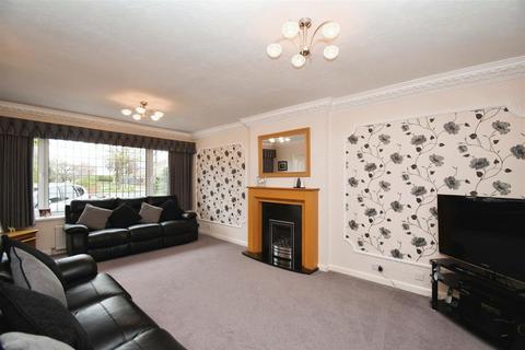 4 bedroom detached house for sale, Bellfield Drive, Willerby, Hull