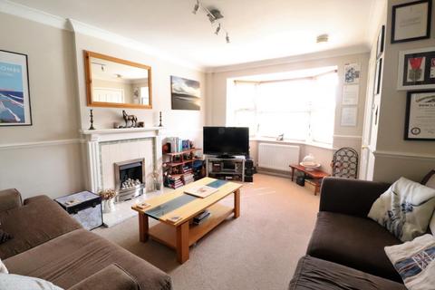 2 bedroom terraced house for sale, Chestnut Square, Leamington Spa