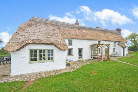 5 bedroom property with land for sale, East Hill, Blackwater, Truro