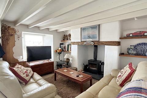 5 Coronation Terrace, Blackwater, Truro, TR4 8SY