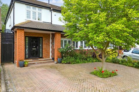 4 bedroom semi-detached house for sale, Woodland Way, Theydon Bois, Epping