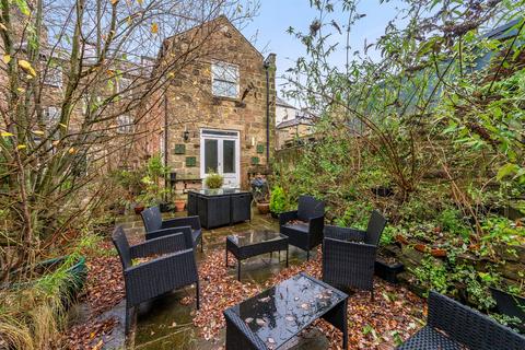 7 Regent Parade, Harrogate, HG1 5AN