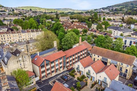 3 bedroom flat for sale, Apartment 8, North Range, Walcot Yard, Bath, BA1