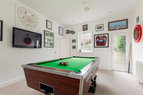 25 Craigleith Drive, Edinburgh, EH4 3JT