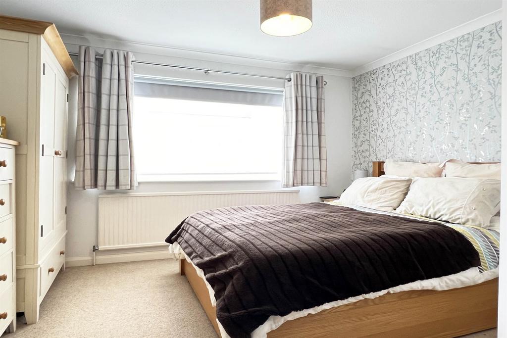 Bed 1