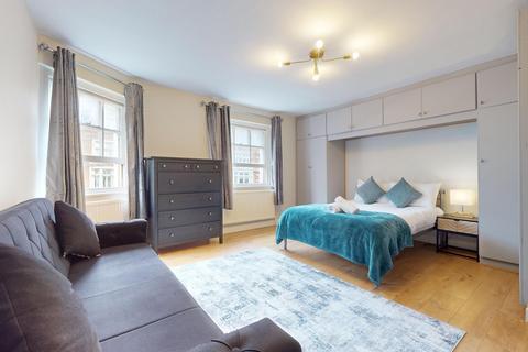 3 bedroom flat to rent, St. Michaels Street