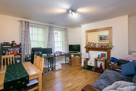 1 bedroom ground floor flat for sale, 100 Canongate, Old Town, Edinburgh, EH8