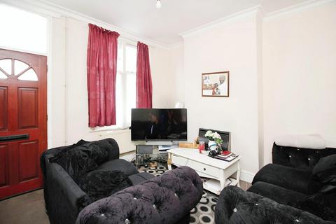 3 bedroom terraced house for sale, Bolton Road, Off Hinckley Road, Leicester, LE3