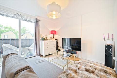 2 bedroom apartment for sale, Newlands Place, Berkshire RG12