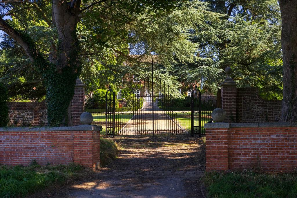 Entrance Gates