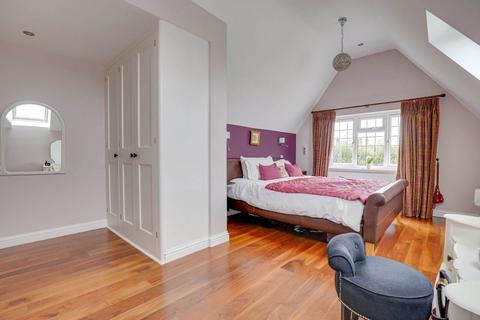 12 Ilkley Road, Caversham, Reading, RG4 7BD