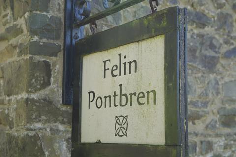 9 bedroom detached house for sale, Felin Pontbren, Cross Inn
