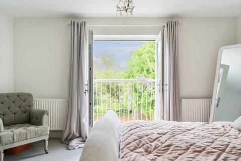 Bargate The Street, Didmarton, Badminton, GL9 1DT