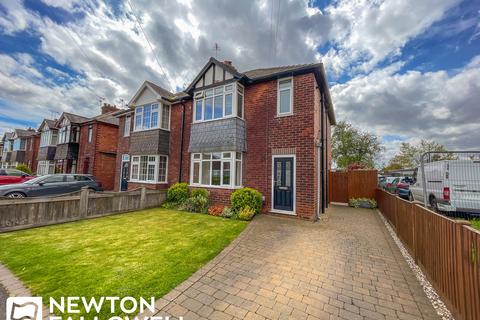 3 bedroom semi-detached house for sale, Ordsall Road, Retford DN22