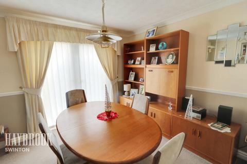 4 Cedar Vale, Swinton, Mexborough, S64 8GA