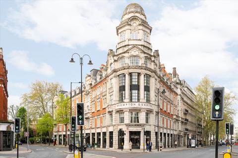 4 bedroom flat for sale, Empire House, Thurloe Place, London, SW7