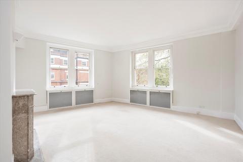 4 bedroom flat for sale, Empire House, Thurloe Place, London, SW7