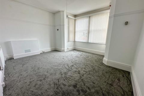 2 bedroom apartment to rent, Burridge Road, Chelston, Torquay, TQ2 6JB