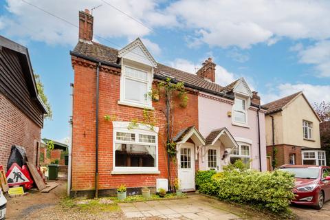 3 bedroom semi-detached house for sale, Chapel Lane, Norwich
