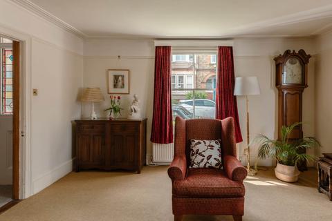 7 bedroom end of terrace house for sale, Charles Street, Berkhamsted