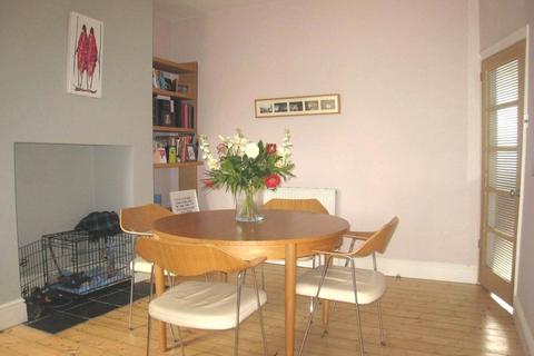 3 bedroom terraced house to rent, Disley Avenue, Didsbury, Manchester, M20