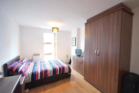 2 bedroom apartment to rent, Masson Place, Green Quarter, Manchester City Centre, Manchester, M4