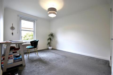 2 bedroom flat for sale, Rainsford Road, Chelmsford